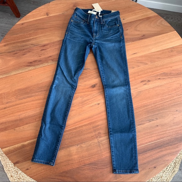 Madewell Roadtripper Jeans - Picture 7 of 10